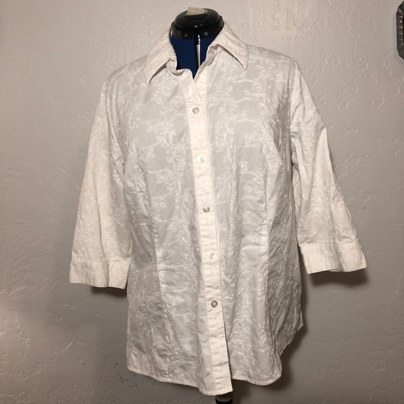 Edward...Woman embroidered blouse, size 1X - Picture 1 of 7